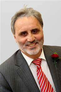 Profile image for Councillor Alan Robins